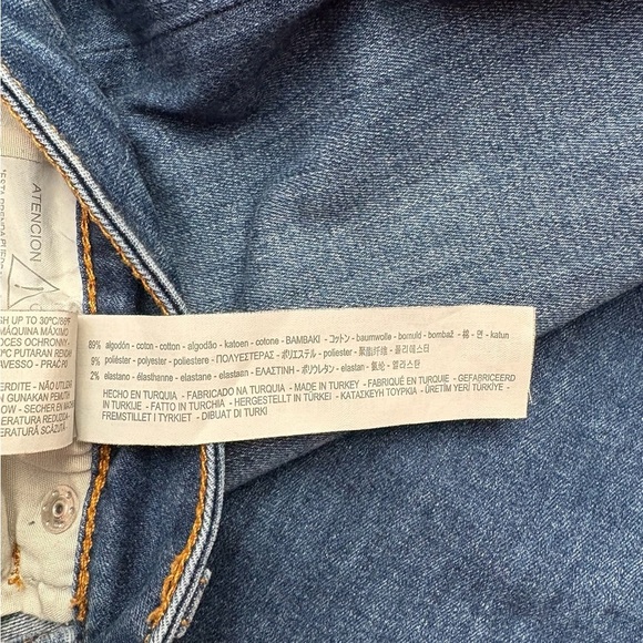 ZARA Premium Denim Collection, Distressed Blue Jeans, Size 6 - Picture 5 of 10